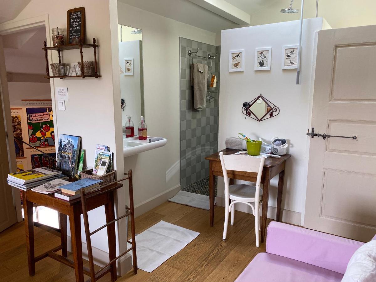 오테리브 Chez L'Antiquaire B&B 외부 사진