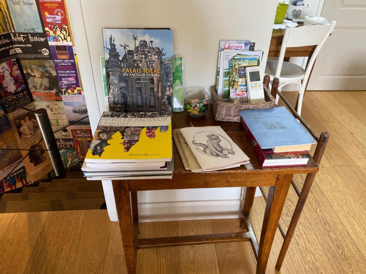 오테리브 Chez L'Antiquaire B&B 외부 사진