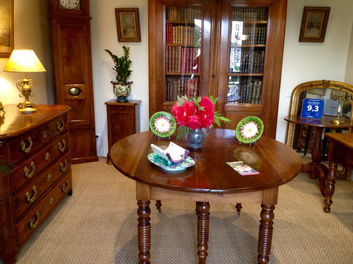 오테리브 Chez L'Antiquaire B&B 외부 사진