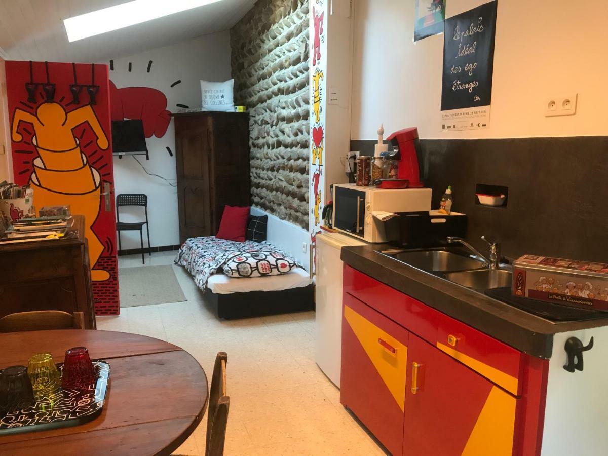 오테리브 Chez L'Antiquaire B&B 외부 사진